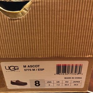 UGGS Ascot Men’s Size 8